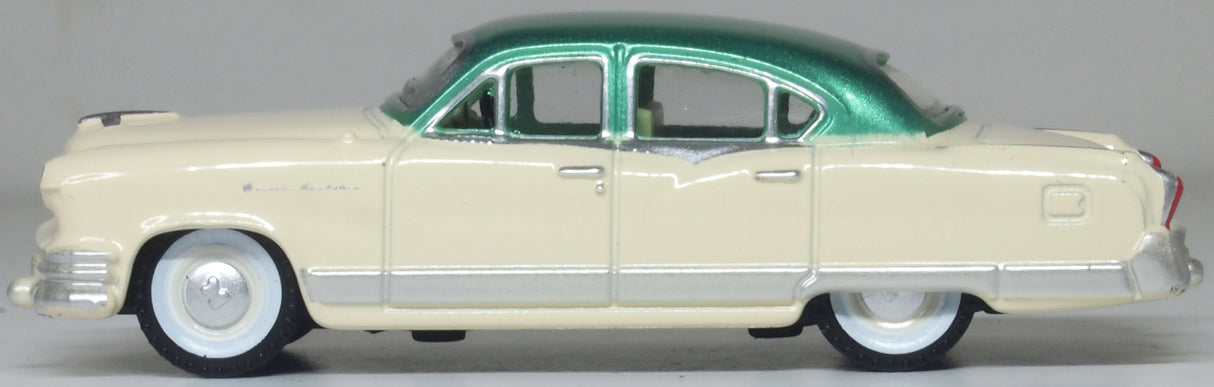 Oxford Diecast 87KM53001 1953 Kaiser Manhattan Stardust Ivory/Jade Green - 1:87 Scale