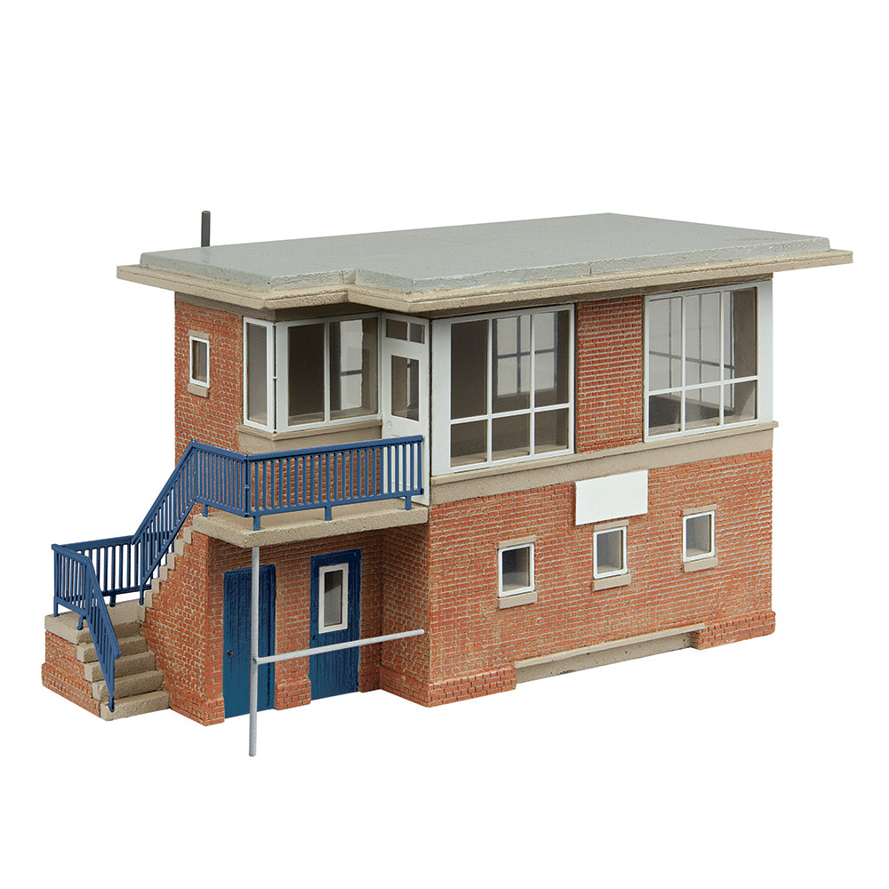 PRE-ORDER: Bachmann Scenecraft BR(E) Signal Box - Blue & White