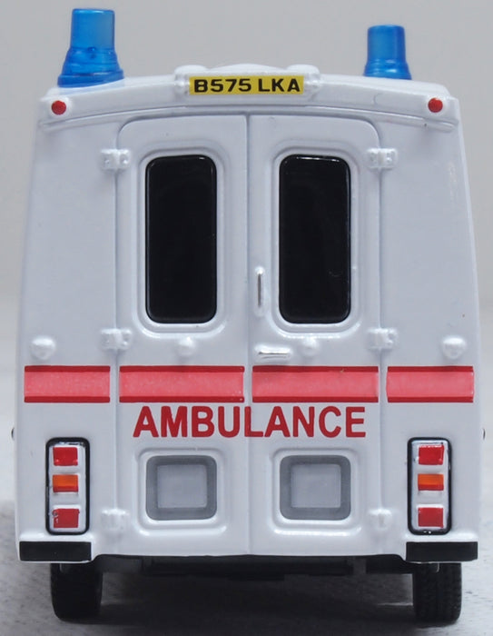 Oxford Diecast Bedford CF Hanlon Ambulance Merseyside Ambulance Service - 1:76 Scale