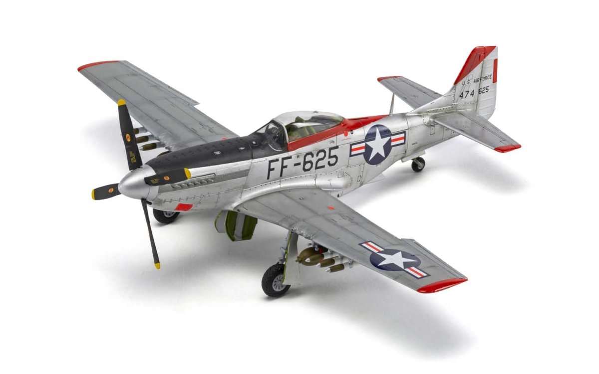 Airfix A05136 North American F51D Mustang 1:48 - Phillips Hobbies