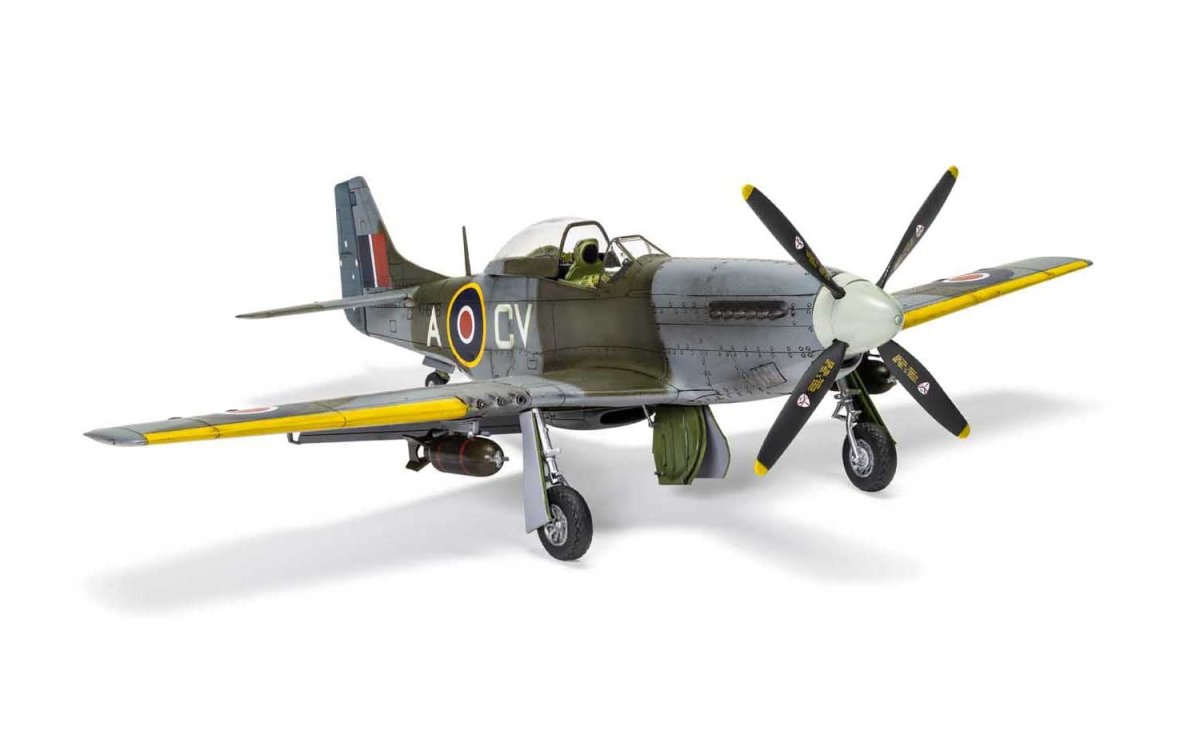 Airfix A05137 North American Mustang Mk.IV/P-51K Mustang 1:48 - Phillips Hobbies