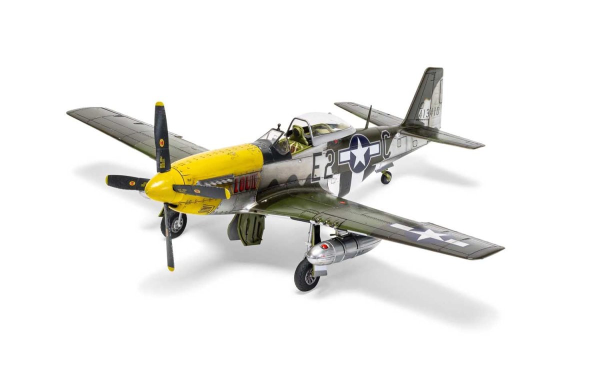Airfix A05138 North American P51-D Mustang 1:48 - Phillips Hobbies