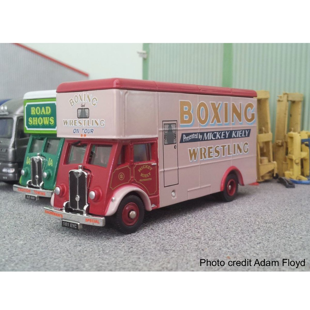 Atlas Editions Guy Pantechnicon - Mickey Kiely - Phillips Hobbies