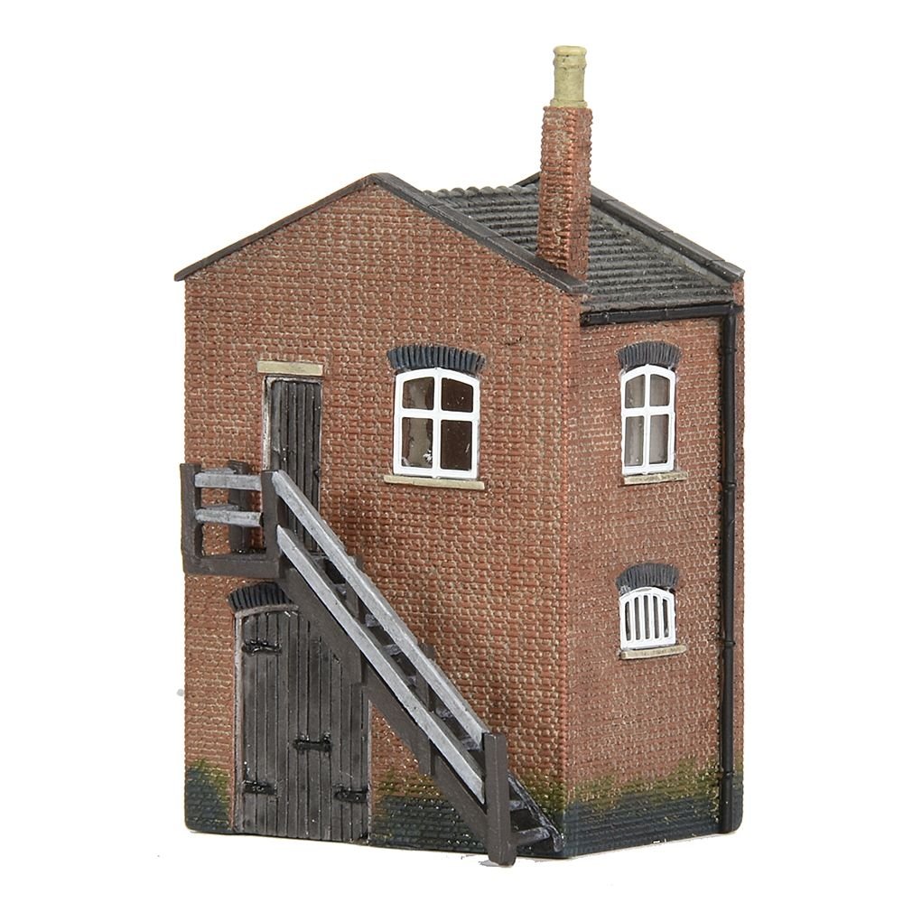 Bachmann 42 - 0088 Scenecraft Industrial Store and Canopy - N Gauge - Phillips Hobbies