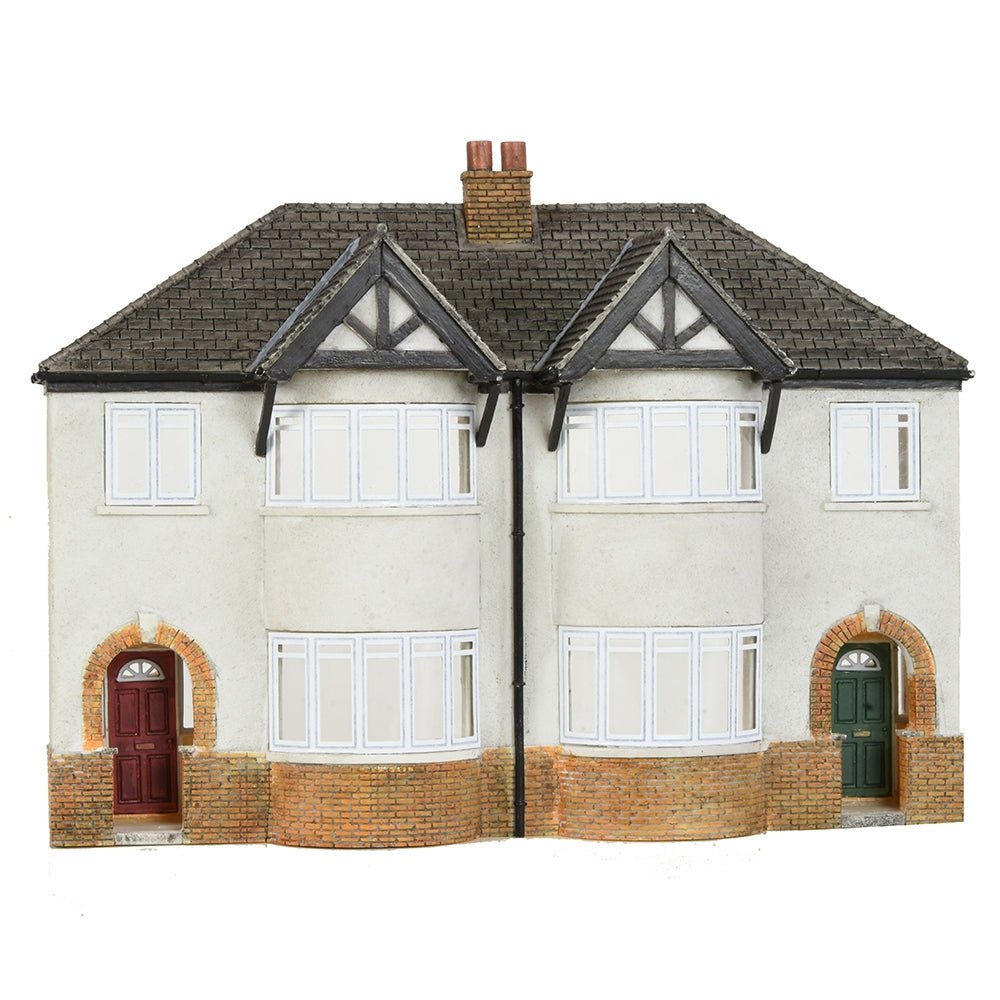 Bachmann 44 - 0206 Scenecraft Low Relief 1930s Semi Detached Houses - OO Gauge - Phillips Hobbies