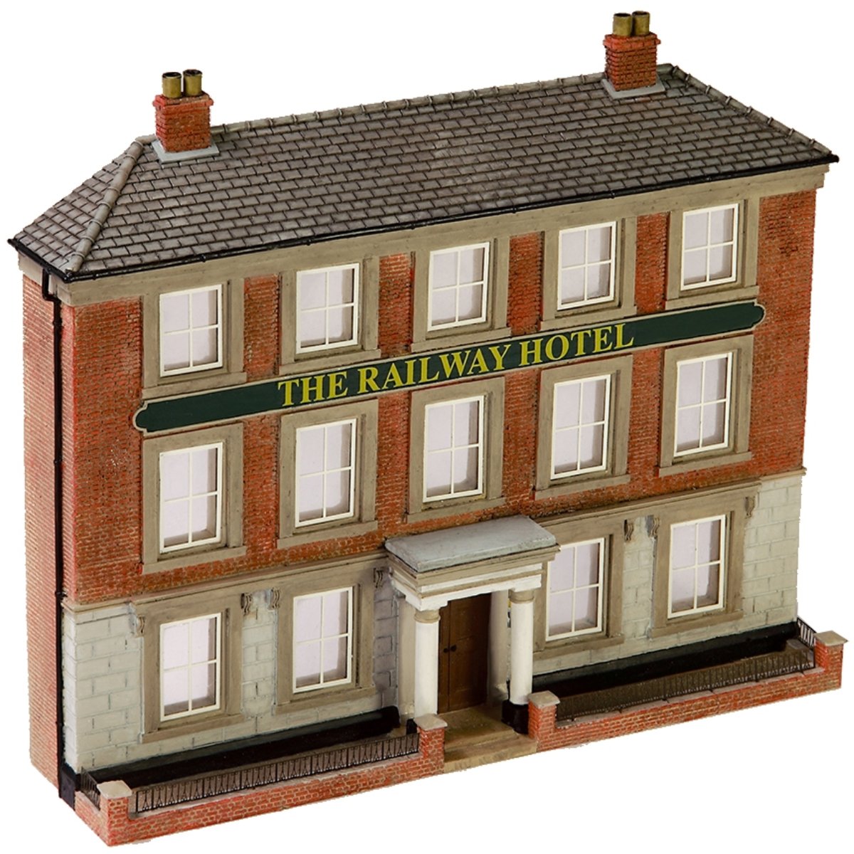 Bachmann 44 - 214 Scenecraft Low Relief Railway Hotel - OO Gauge - Phillips Hobbies