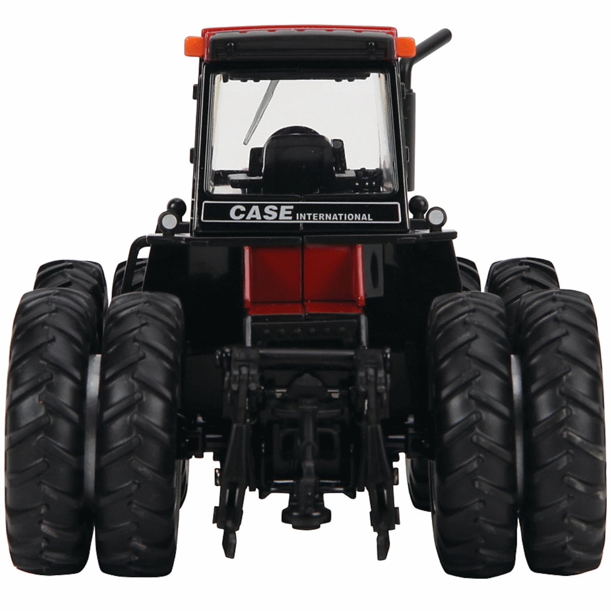 Britains CASE International 4894 - 1:32 Scale - Phillips Hobbies