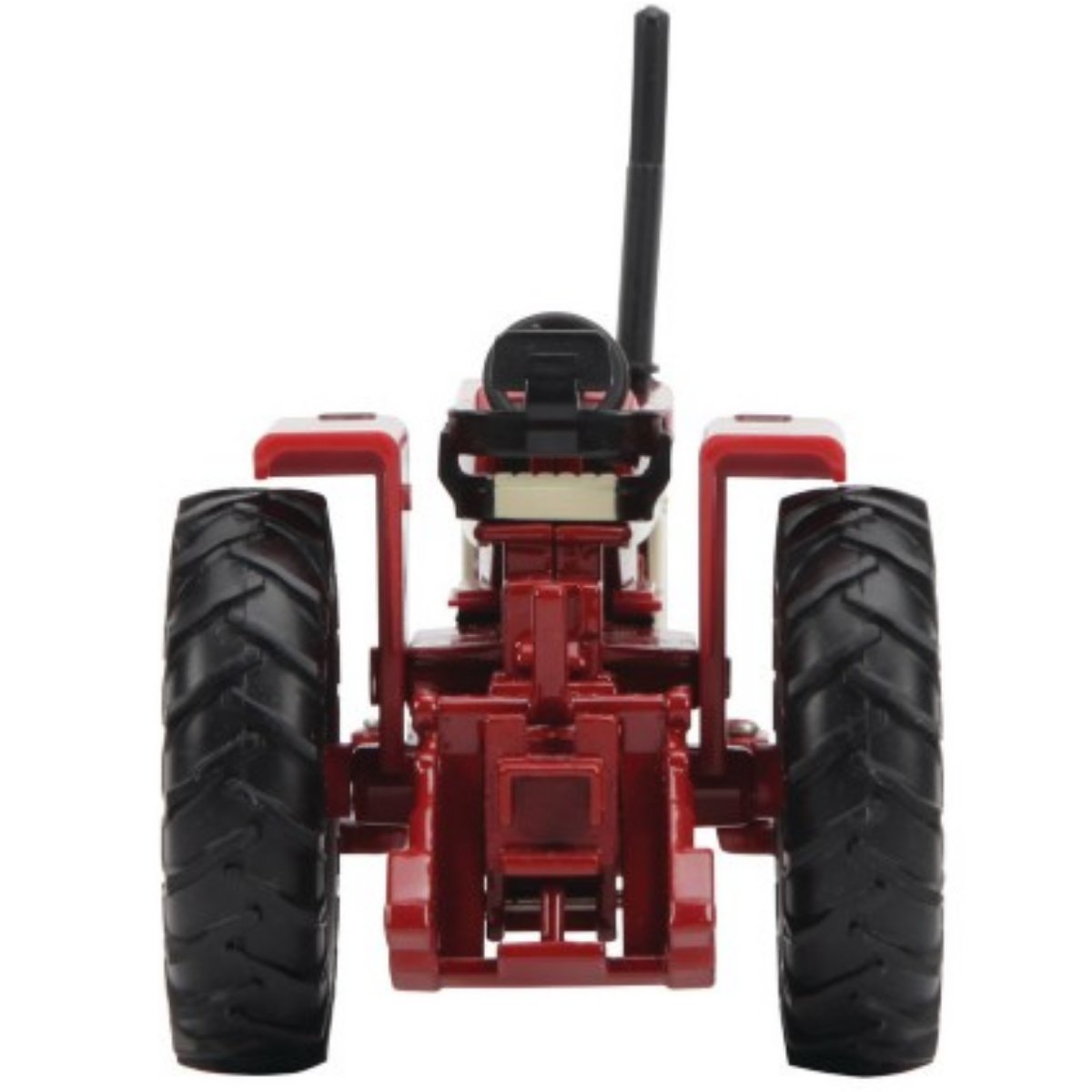 Britains International Harvester Farmall 1066 - 1:32 Scale - Phillips Hobbies