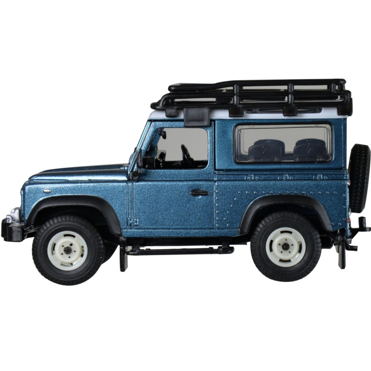 Britains Land Rover Defender & Roof Rack & Winch - 1:32 Scale - Phillips Hobbies