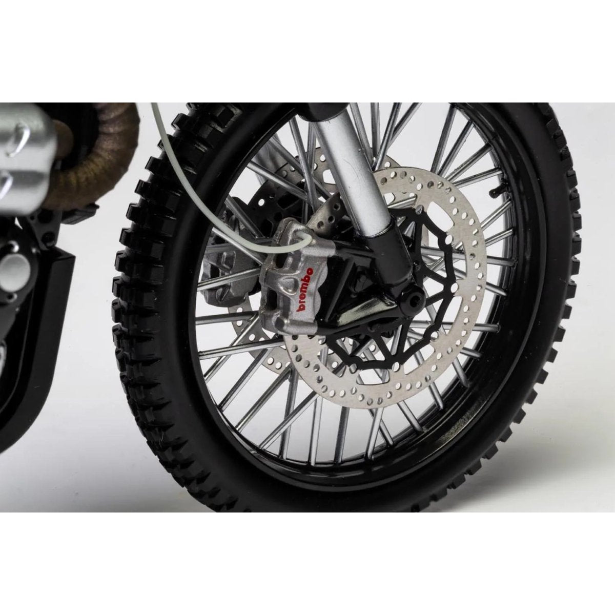 Corgi CC08401 James Bond Triumph Scrambler 1200 (Matera) - No Time to Die - Phillips Hobbies
