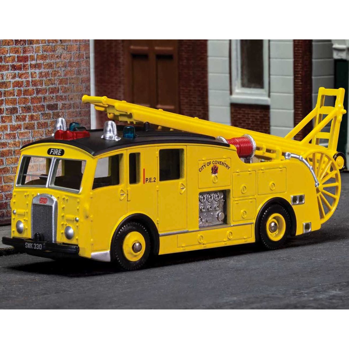Corgi DG223004 Dennis F12 Pump Escape - City of Coventry Fire Service