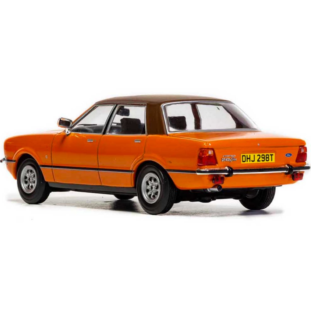 Corgi VA11915 Ford Cortina Mk4 2.0 Ghia, Signal Orange - Phillips Hobbies