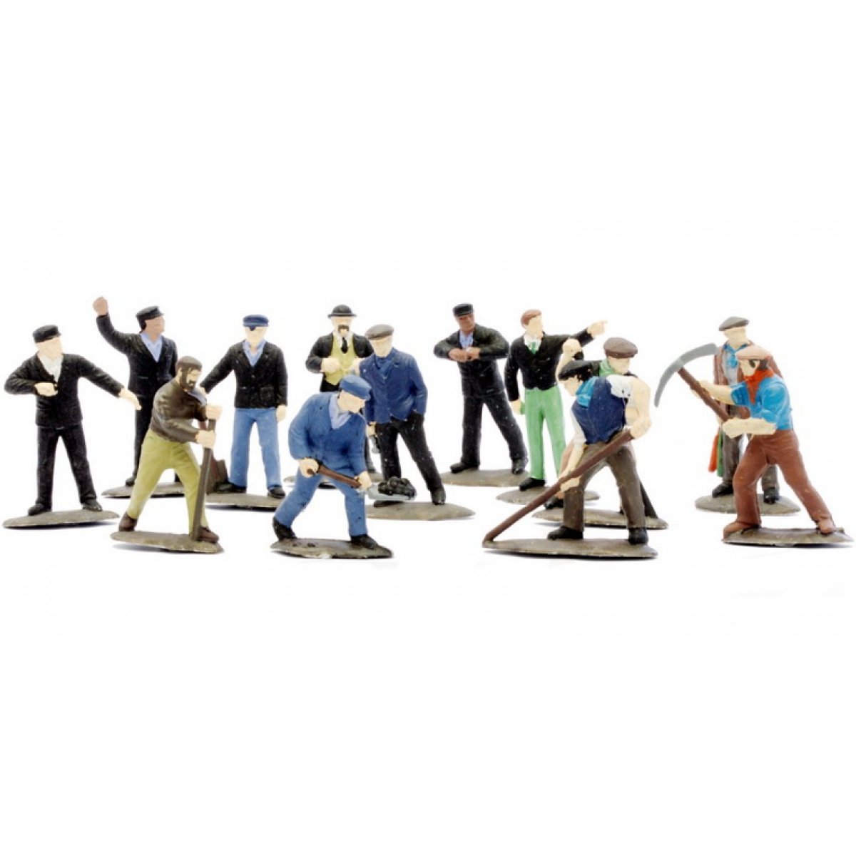 Dapol C002 Set of 38 Railway Workmen - OO Gauge Plastic Kit