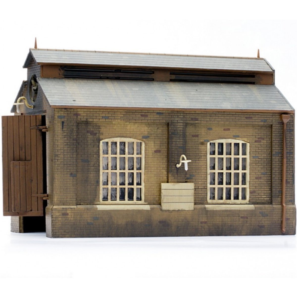 Dapol C007 Engine Shed - OO Gauge Plastic Kit