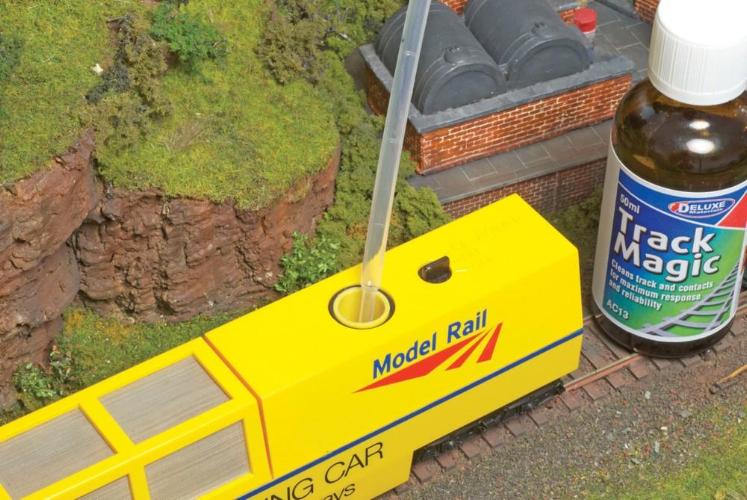 Deluxe Materials Track Magic 50ml - Phillips Hobbies