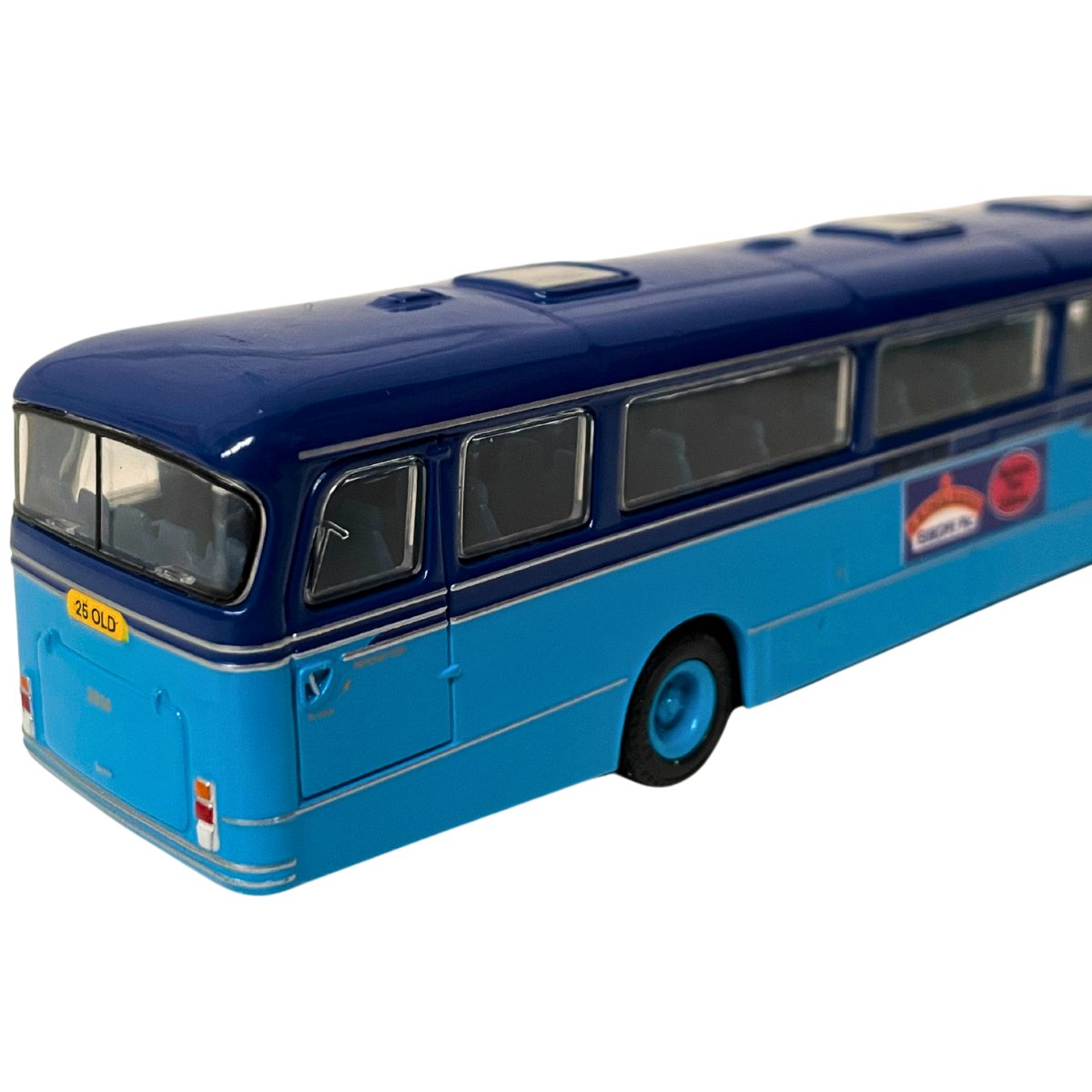 EFE 22519 Alexander Y Type Coach Bachmann Anniversary Bus - Phillips Hobbies