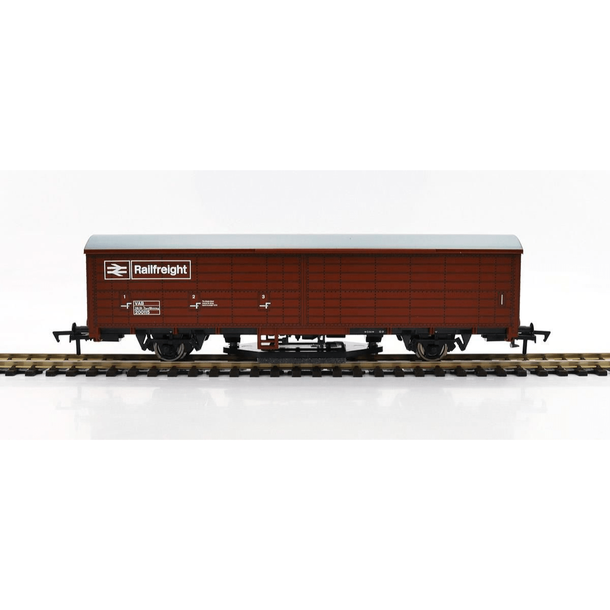 Gaugemaster Track Cleaning Wagon BR Railfreight - OO/HO Scale - Phillips Hobbies