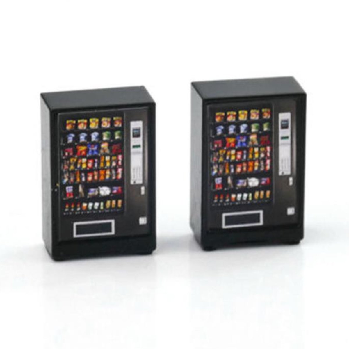 Gaugemaster Vending Machines 2 Pack (Pre - Built) - OO Gauge - Phillips Hobbies