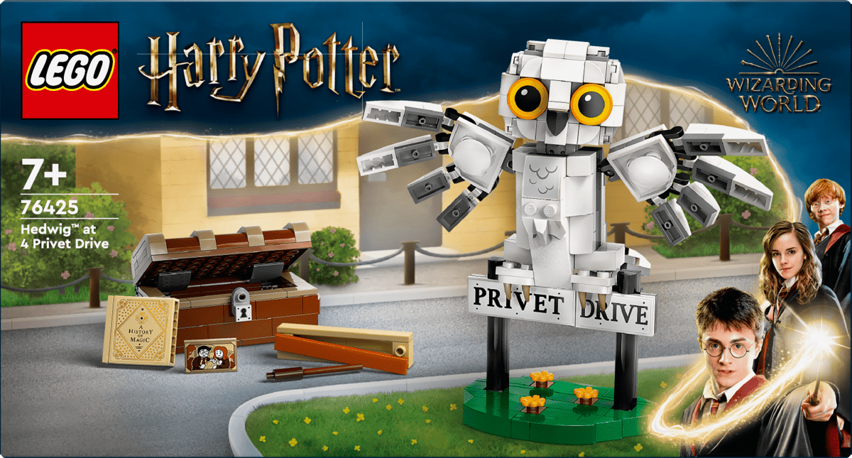 LEGO® Harry Potter™ Hedwig™ at 4 Privet Drive 76425 - Phillips Hobbies