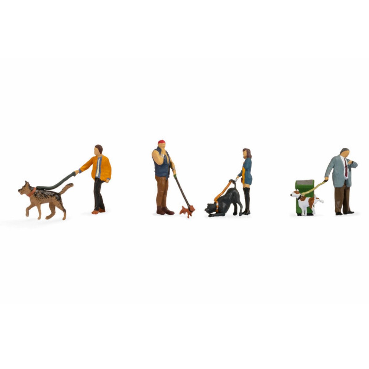 Noch 15471 Dog Walkers Figure Set x4 - OO/HO Gauge - Phillips Hobbies