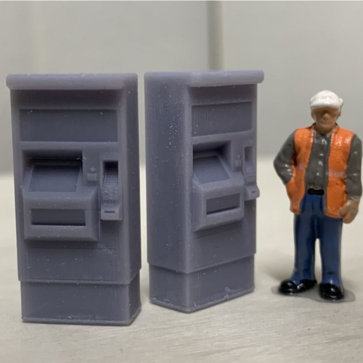 OO Gauge Ticket Machines x3 Unpainted - Rusty Rails Modelling