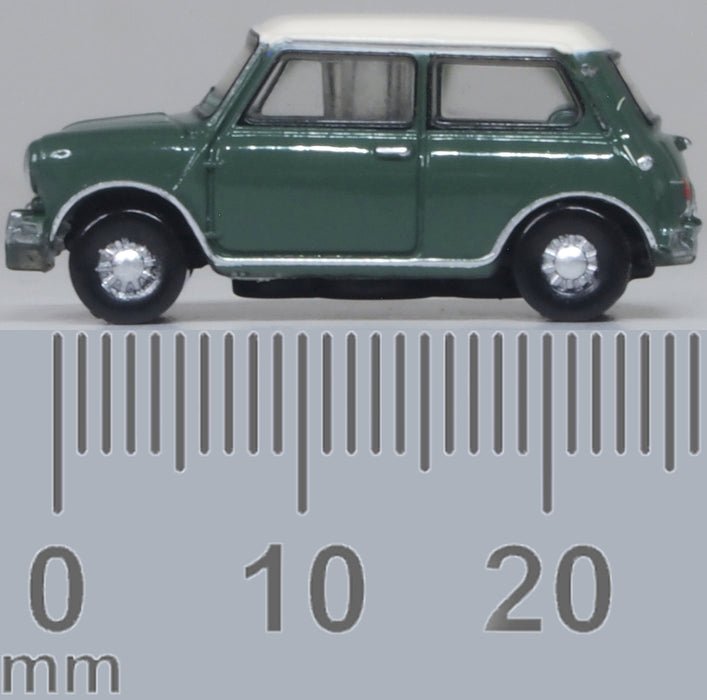 Oxford Diecast 120MN003 Mini Almond Green/Old English White - TT:120 Scale - Phillips Hobbies