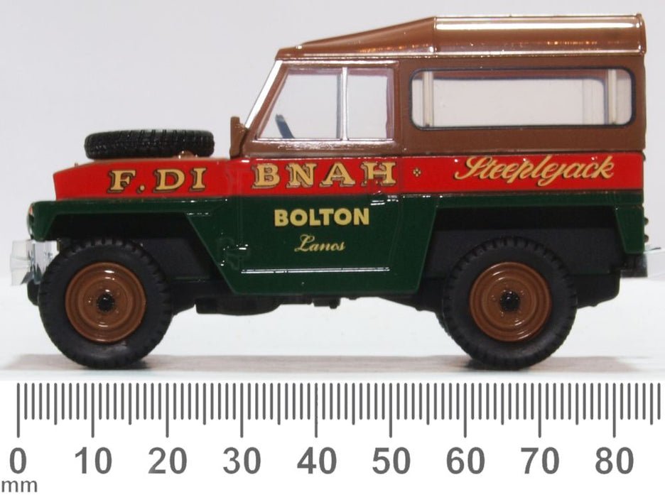 Oxford Diecast 43LRL006 Land Rover Lightweight Hard Top Fred Dibnah - 1:43 Scale - Phillips Hobbies
