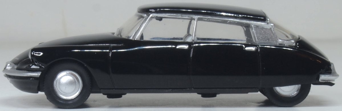 Oxford Diecast 76CDS007 Citroen DS19 Black - 1:76 Scale - Phillips Hobbies