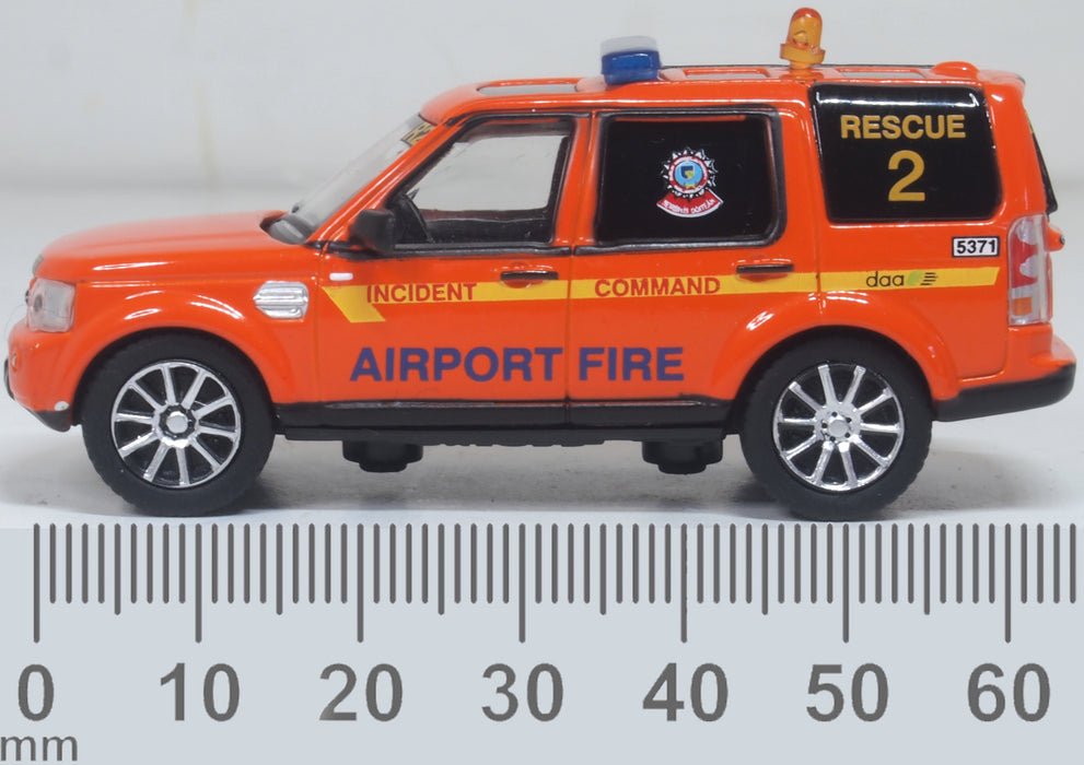 Oxford Diecast 76DIS007 Land Rover Discovery 4 Dublin Airport Fire Service - 1:76 Scale - Phillips Hobbies
