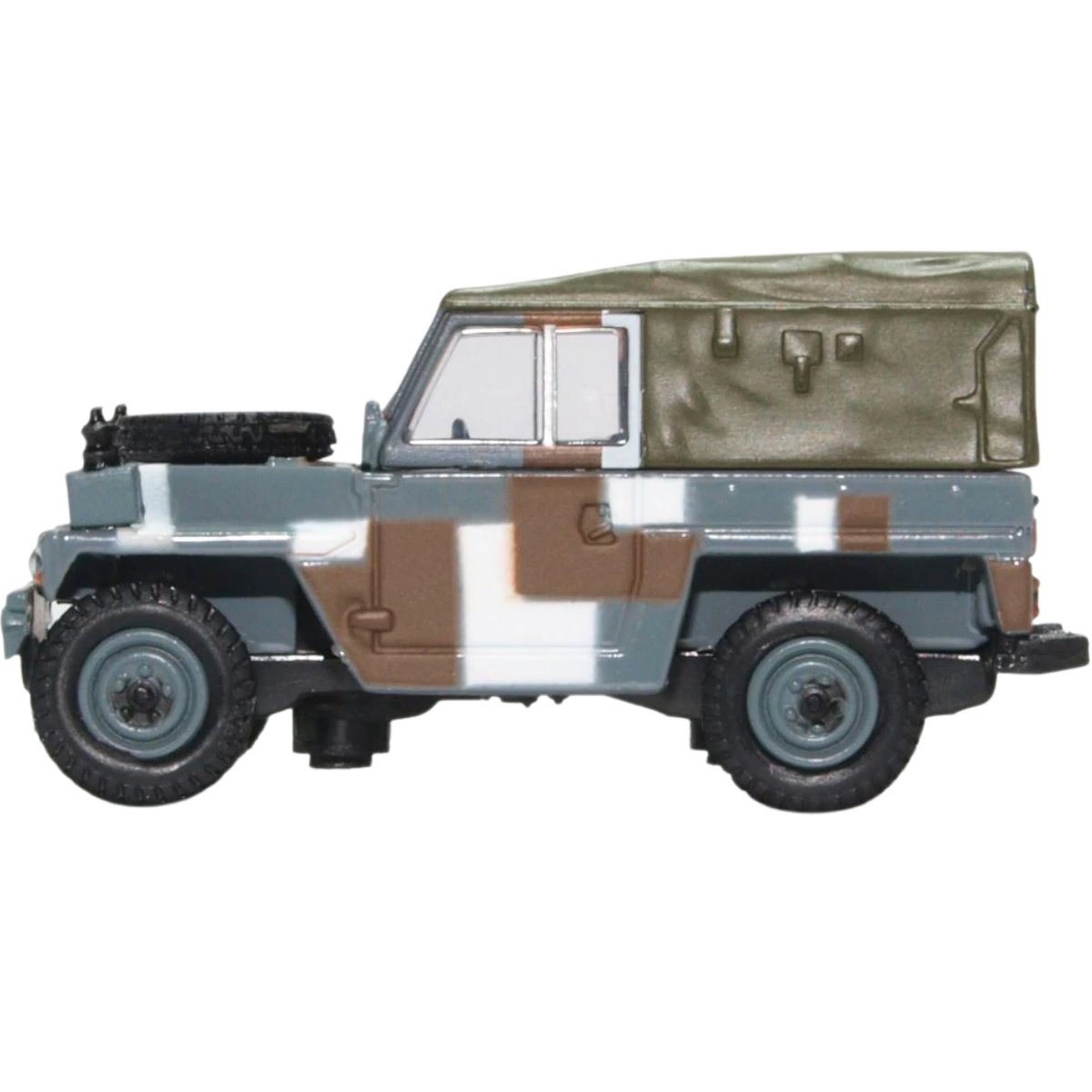Oxford Diecast 76LRL004 Land Rover Lightweight Berlin Scheme - Phillips Hobbies