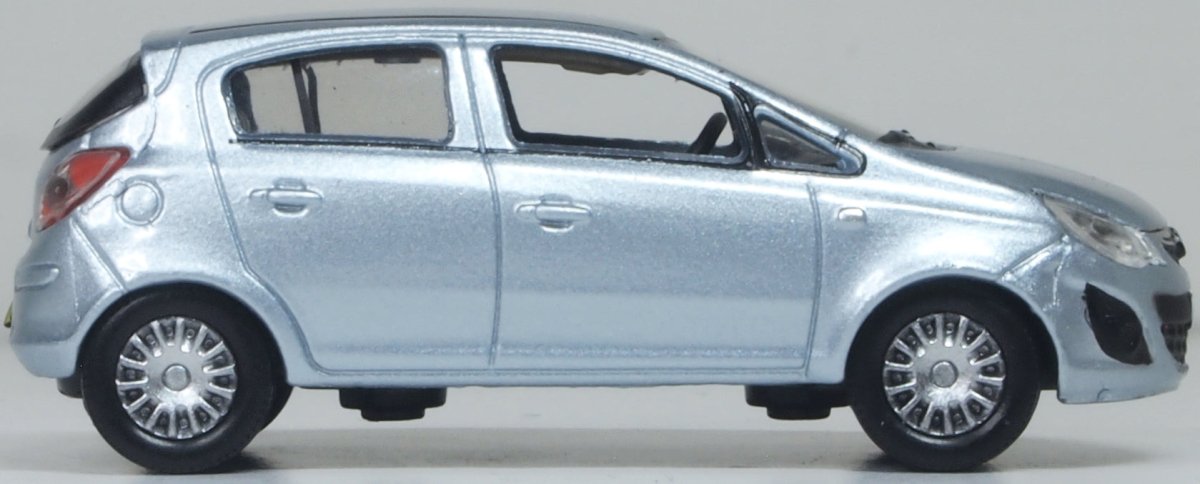 Oxford Diecast 76VC006 Vauxhall Corsa Silver Lightning - 1:76 Scale - Phillips Hobbies