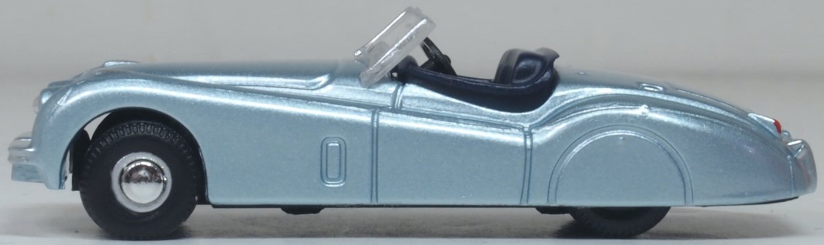 Oxford Diecast 76XK120007 Jaguar XK120 Pastel Blue - 1:76 Scale - Phillips Hobbies