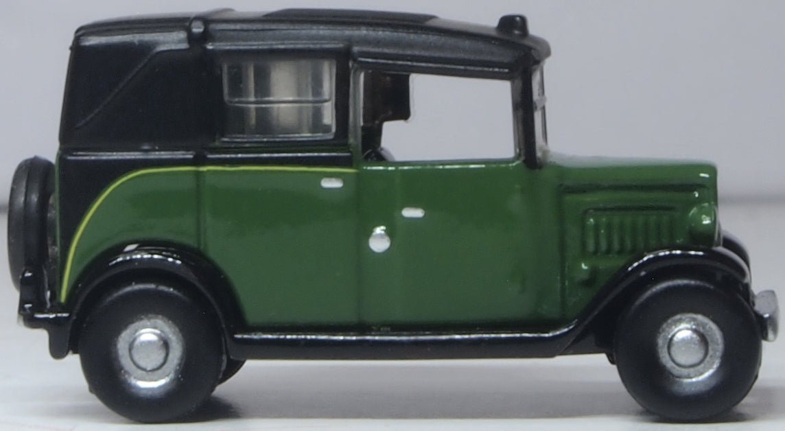 Oxford Diecast NAT005 Austin Low Loader Taxi Green - N 1:148 Scale - Phillips Hobbies