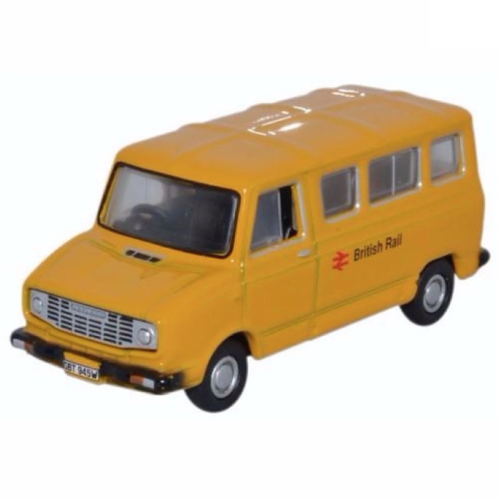 Oxford Diecast Sherpa Minibus British Rail - Phillips Hobbies