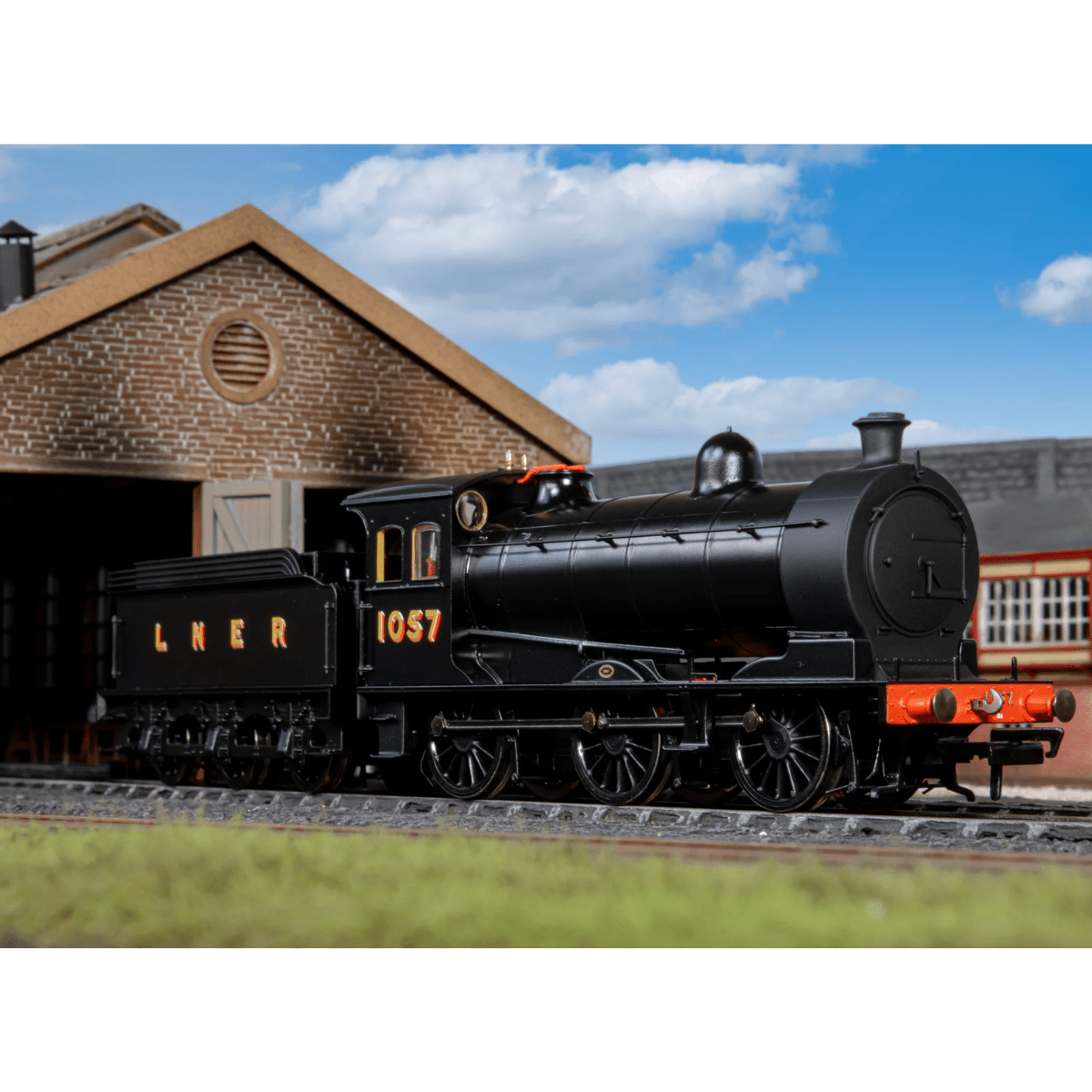 Oxford Rail Class J26 LNER (Plain Black) 1057 0 - 6 - 0 - OO Gauge Locomotive - Phillips Hobbies