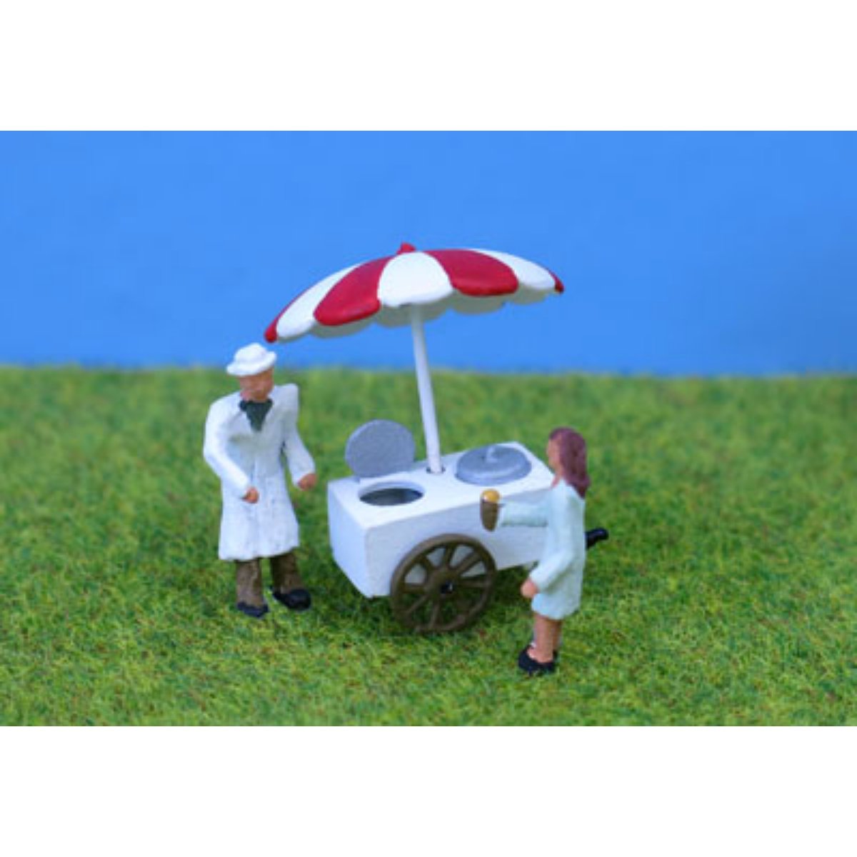 P&D Marsh PDPW78 Ice Cream Cart & Figures - Unpainted Kit (OO Gauge) - Phillips Hobbies