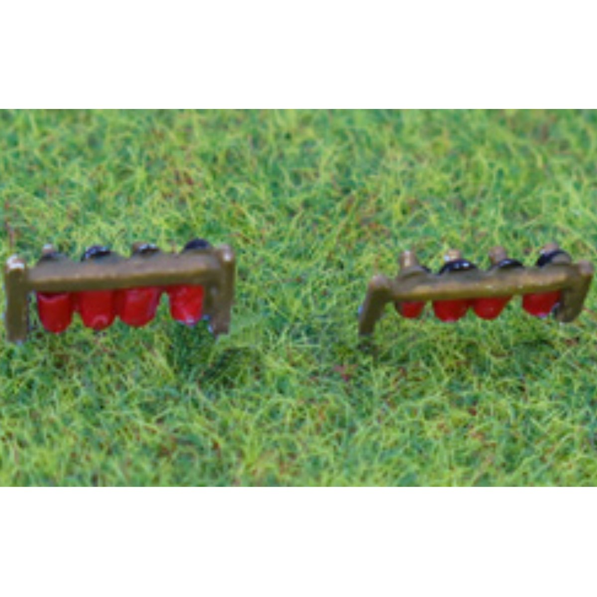 P&D Marsh PDX58 Painted Fire Buckets (N Gauge) - Phillips Hobbies