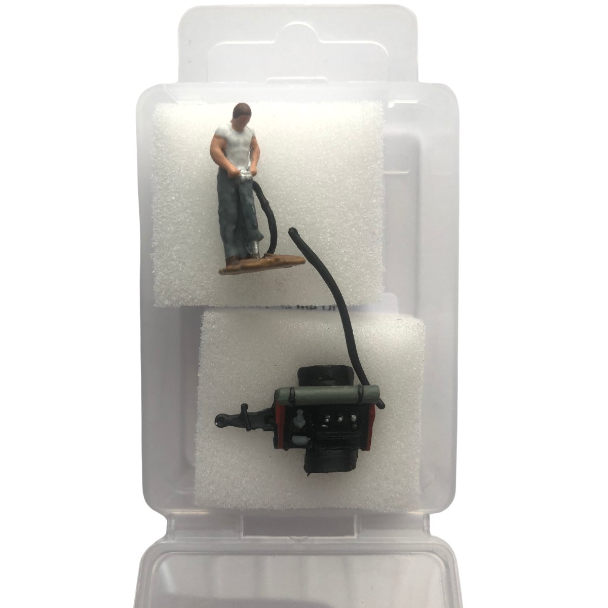 P&D Marsh PDZ38 Painted Man with Pneumatic Drill & Compressor (OO Gauge) - Phillips Hobbies