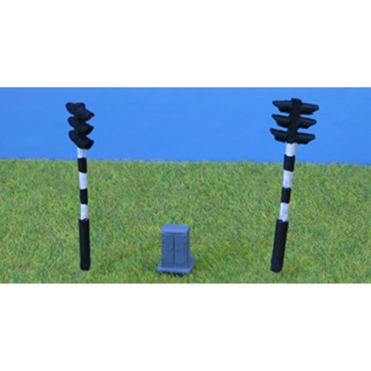 P&D Marsh PDZ44 Period Traffic Lights Double Head (OO Gauge) - Phillips Hobbies