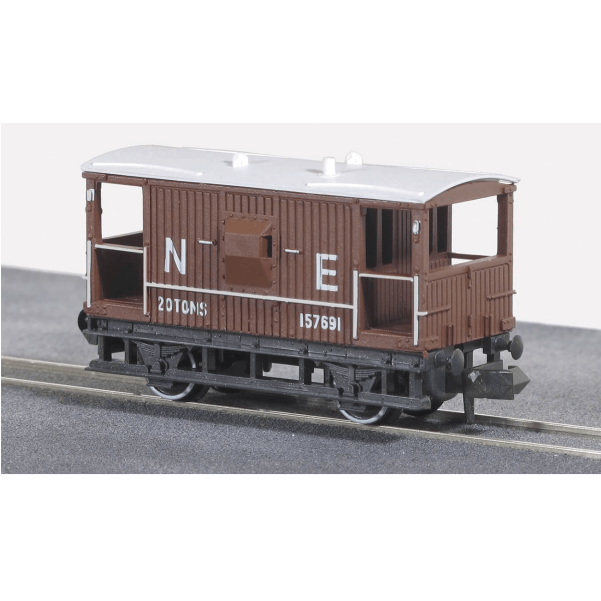 Peco NR - 49E Brake Van NE Bauxite - N Gauge - Phillips Hobbies