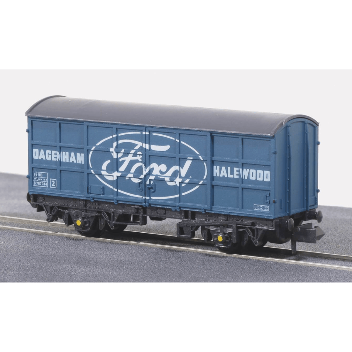 Peco NR - P57A Dagenham Halewood Pallet Van Wagon, Ford No. B787044 - N Gauge - Phillips Hobbies