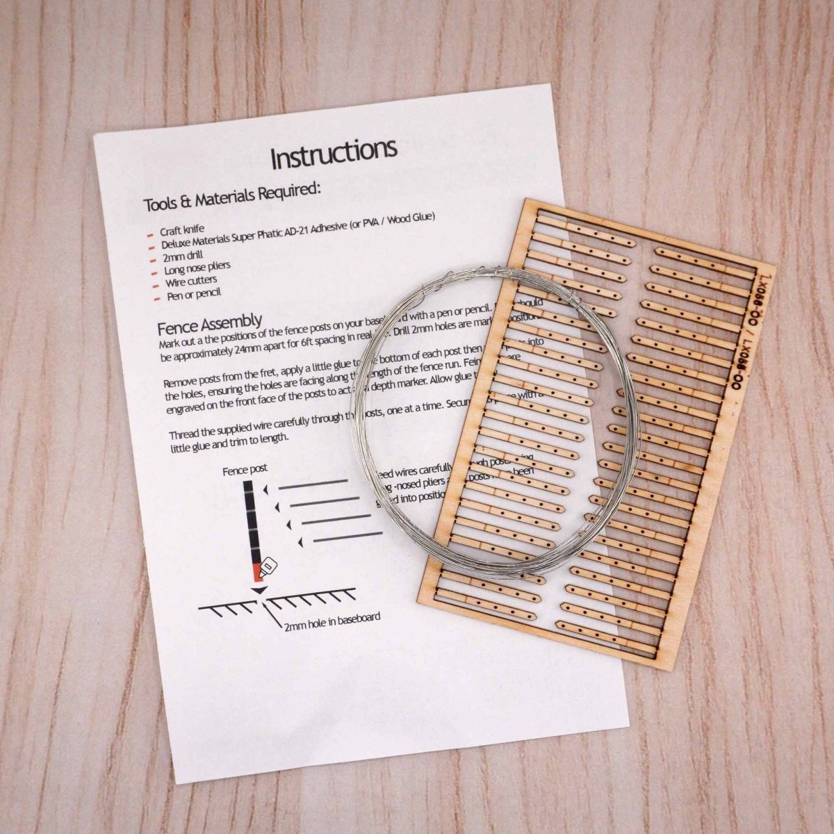 Scale Model Scenery 4ft Post & Wire Fencing Kit - OO/HO Gauge - Phillips Hobbies