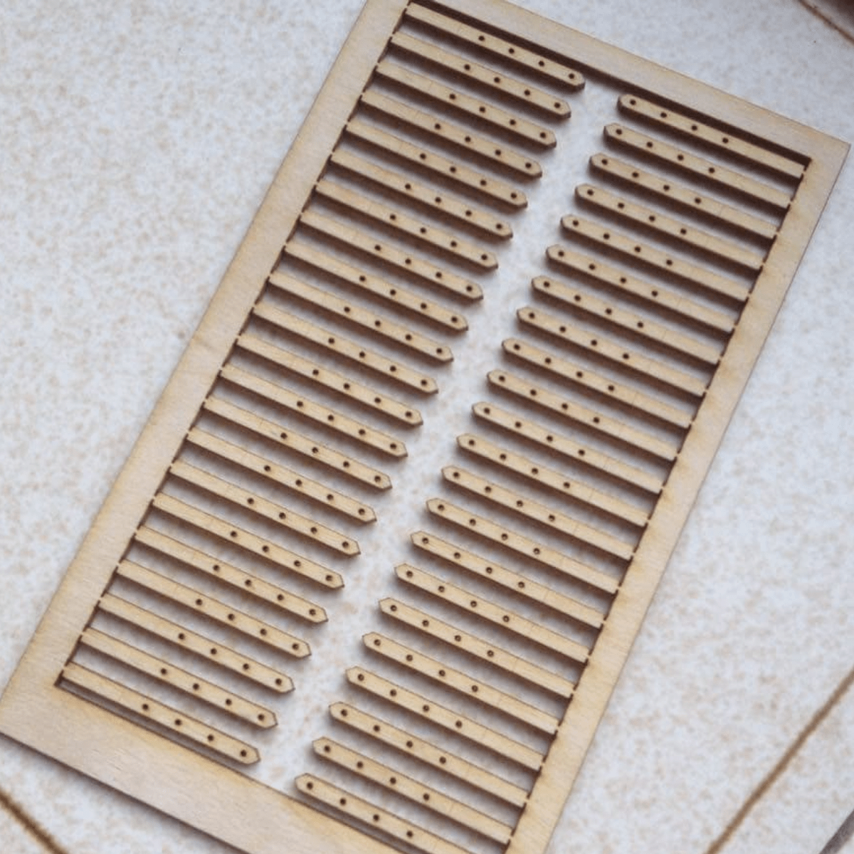 Scale Model Scenery 4ft Post & Wire Fencing Kit - OO/HO Gauge - Phillips Hobbies