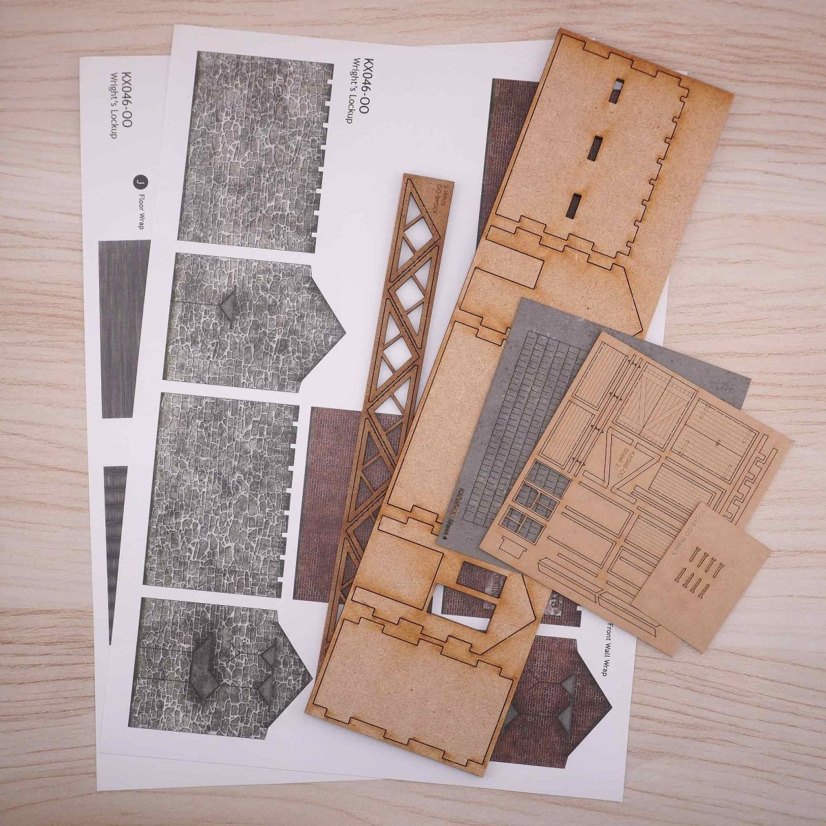 Scale Model Scenery KX046 Wright's Lock - Up - OO/HO Gauge Kit - Phillips Hobbies