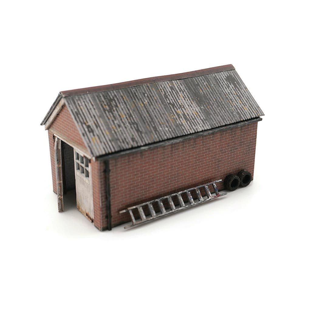 Scale Model Scenery KX117 1960's Domestic Garage - OO/HO Gauge Kit - Phillips Hobbies