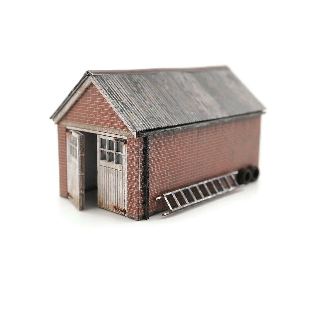 Scale Model Scenery KX117 1960's Domestic Garage - OO/HO Gauge Kit - Phillips Hobbies