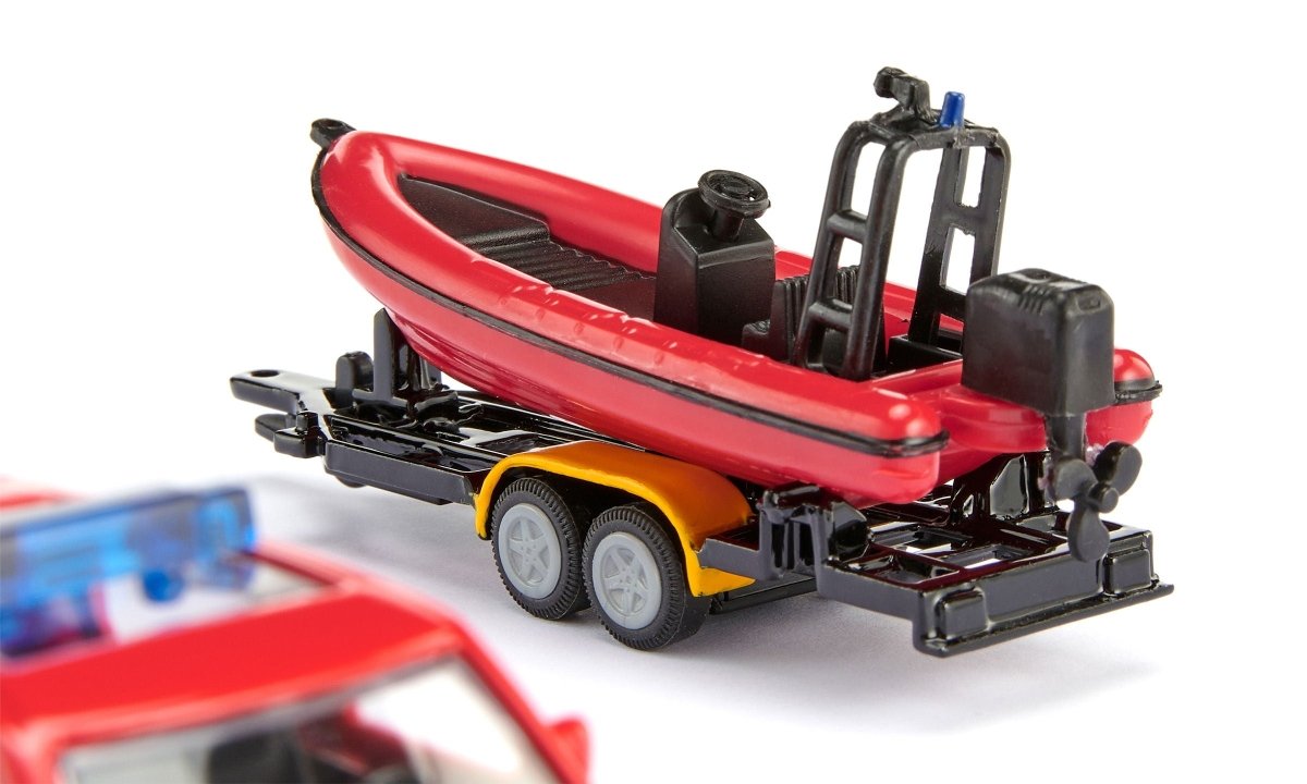 Siku 1608 Land Rover Defender With Boat Fire Service Toy Model - Phillips Hobbies