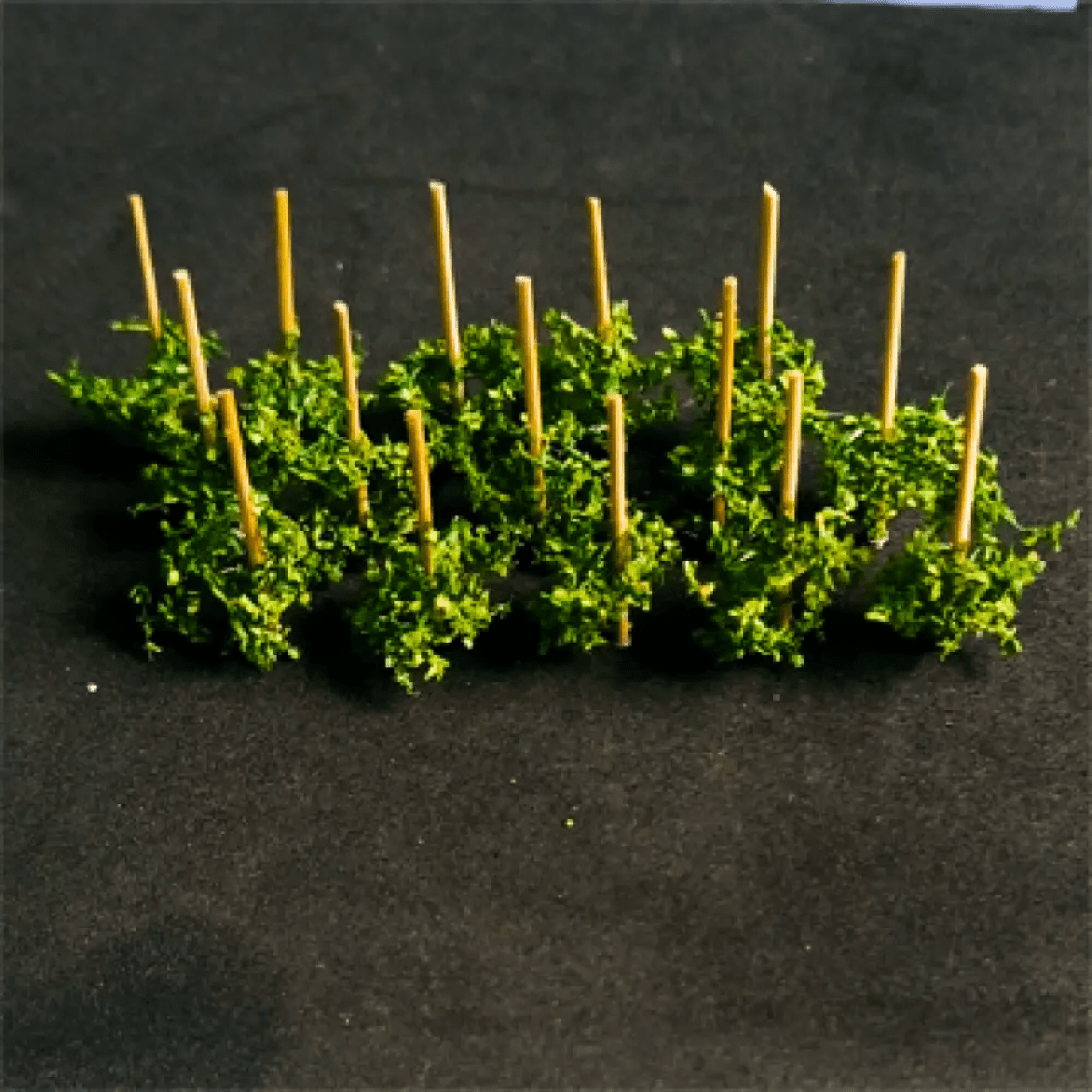 Tasma 00911 Pole Beans (14 Pack) - N Gauge - Phillips Hobbies