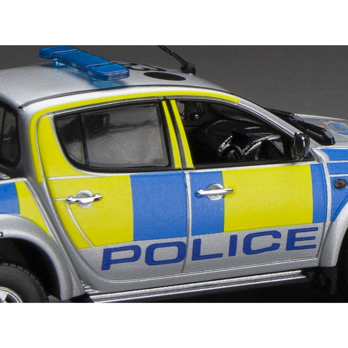 Vitesse Mitsubishi L200 Gloucestershire Police - Limited Edition - Phillips Hobbies