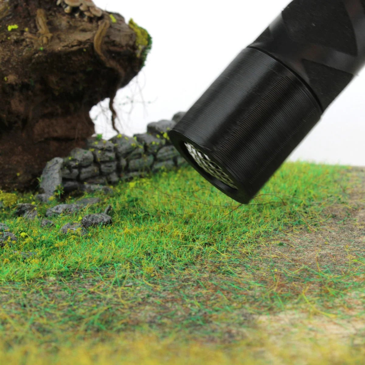 WWScenics Pro Grass Detailer - Static Grass Applicator - Phillips Hobbies